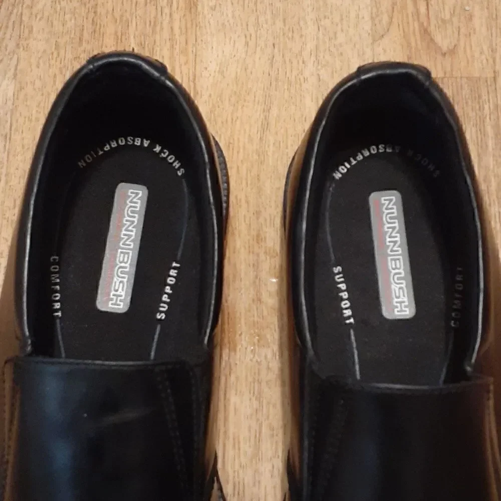 Nunn Bush Men's Dynamic‎ Comfort Black Leather Slip On Shoes Size 9.5M